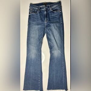 MOTHER Weekender Fray - Walking on Coals - Flare & Wide Leg Jeans